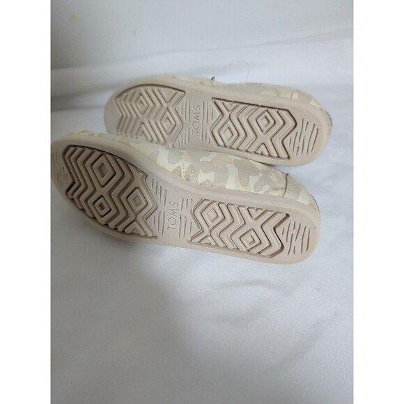 Women's TOMS Camouflage Shoes Alpargata  5.5 Ortholite Comfort Foam Insoles - Picture 6 of 10